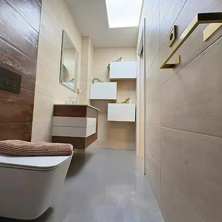 Apartment Estudio Debora Vialia A Pasos De La Estacion