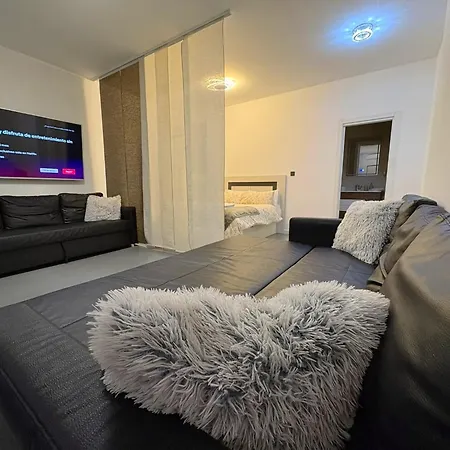 Apartment Estudio Debora Vialia A Pasos De La Estacion